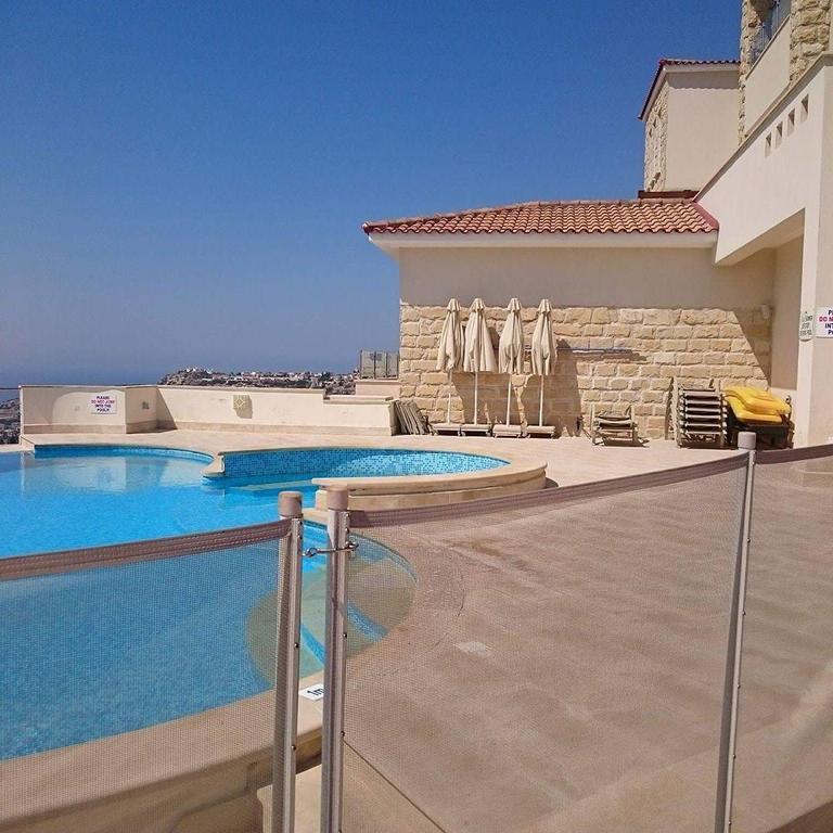 Beau Views Apartment Peyia Exterior photo